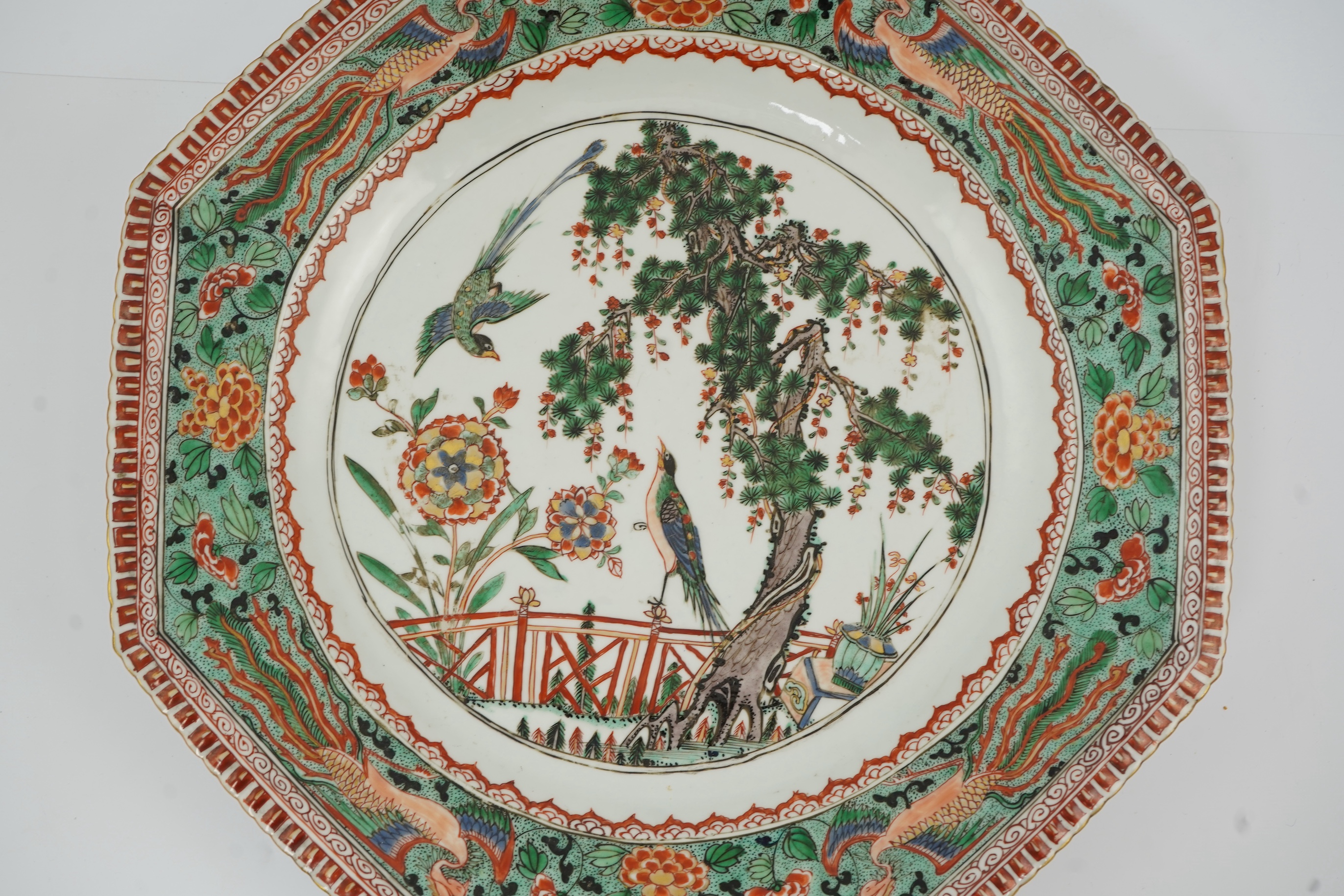 A Chinese famille verte octagonal dish, Kangxi period